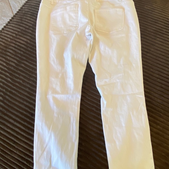 Jeans - Picture 3 of 3